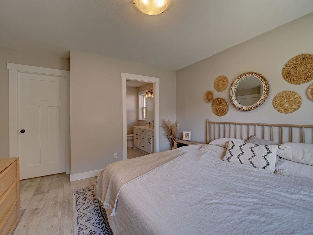 6078 Kingbird Avenue, Sechelt, BC, V7Z 0S4 - 23
