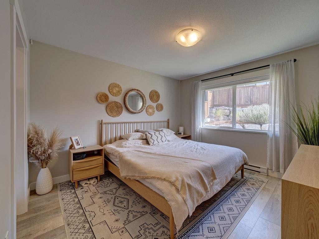 6078 Kingbird Avenue, Sechelt, BC, V7Z 0S4 - 22