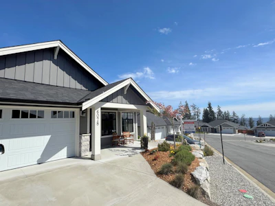 6078 Kingbird Avenue - 4