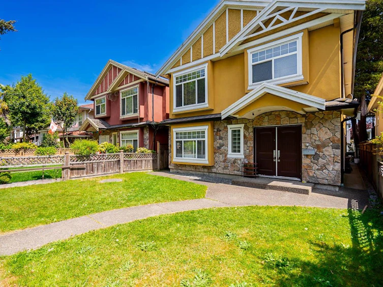 7202 Ross Street, Vancouver, BC, V5X 4B6 - 10