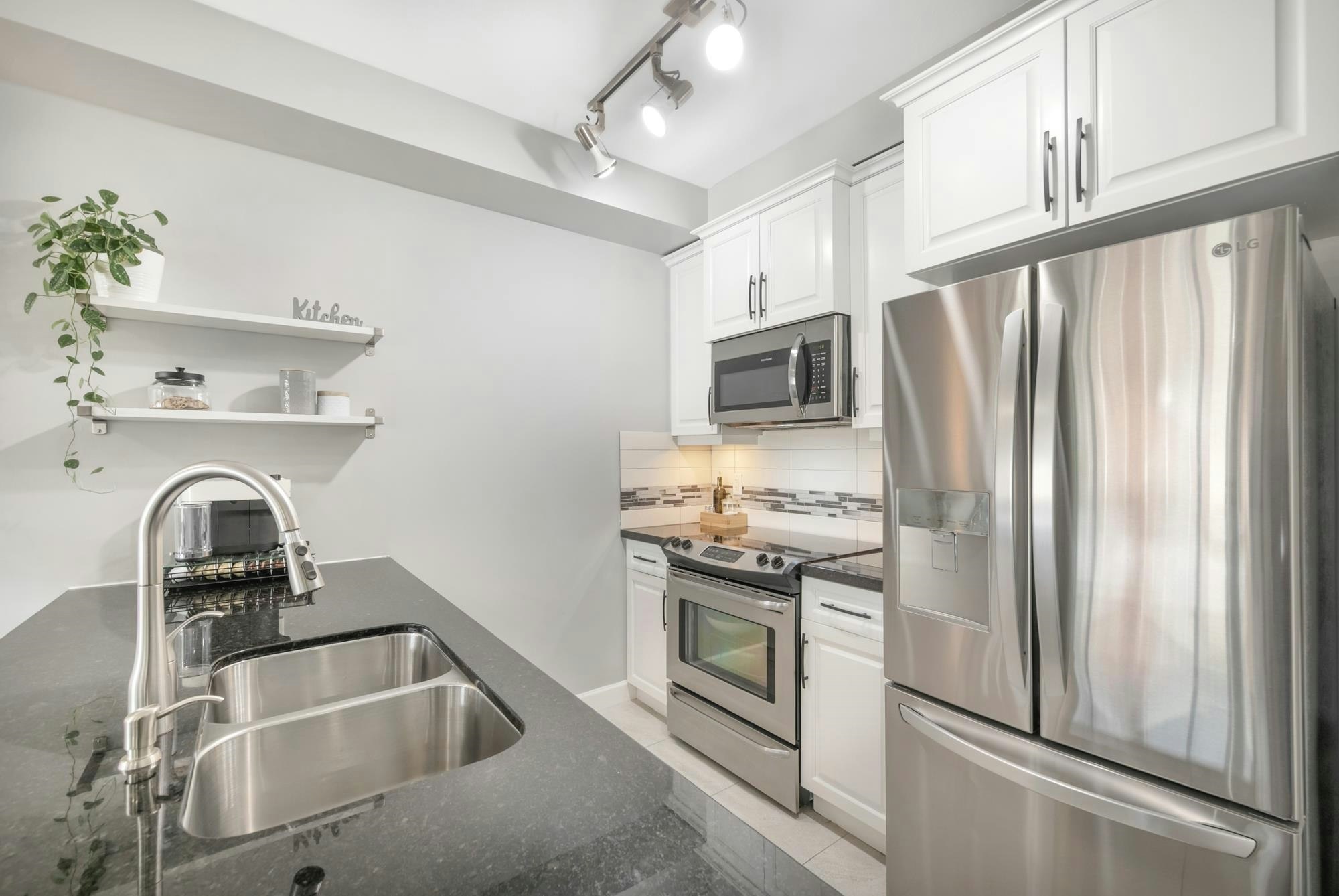 361-8328 207a Street, Langley, BC, V2Y 0K5 - 5
