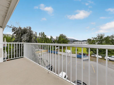 408-8537 Young Road - 5