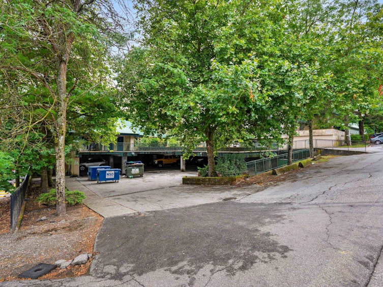 114-918 Roderick Avenue, Coquitlam, BC, V3K 1R1 - 5