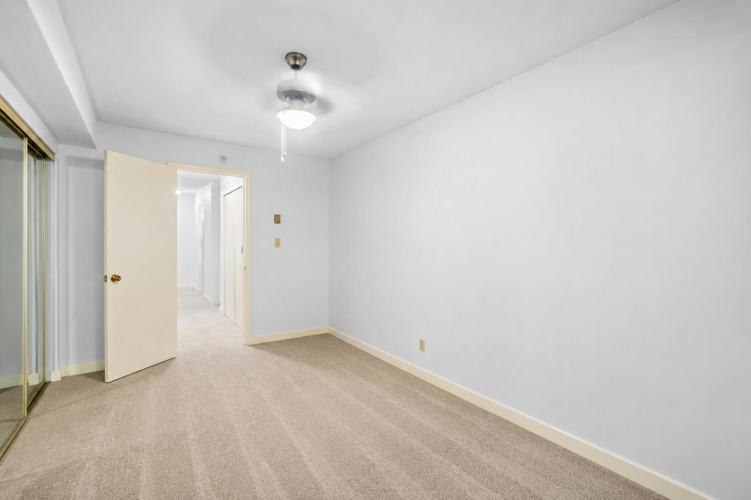 114-918 Roderick Avenue, Coquitlam, BC, V3K 1R1 - 18