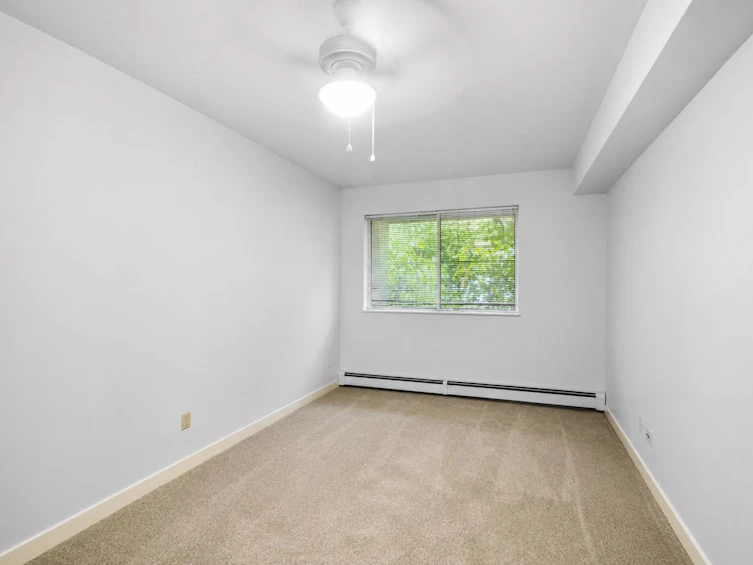 114-918 Roderick Avenue, Coquitlam, BC, V3K 1R1 - 14