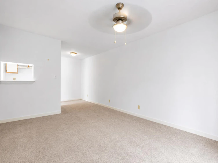 114-918 Roderick Avenue, Coquitlam, BC, V3K 1R1 - 9