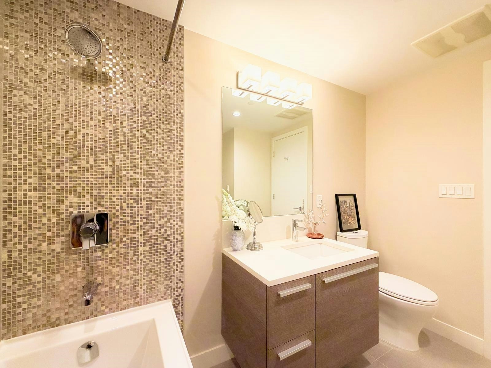 3205-2008 Rosser Avenue, Burnaby, BC, V5C 0H8 - 8
