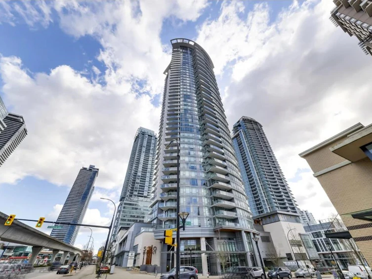 3205-2008 Rosser Avenue, Burnaby, BC, V5C 0H8