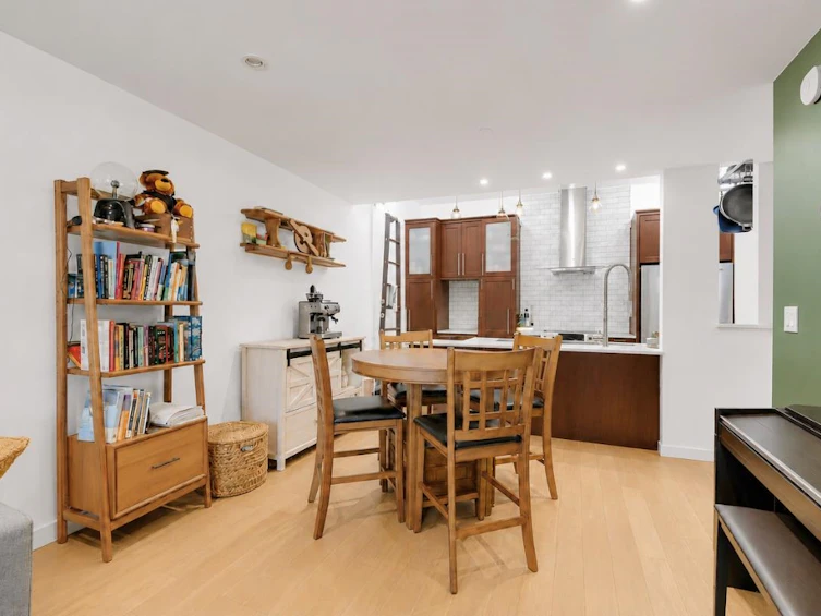 304-1420 E 7th Avenue, Vancouver, BC, V5N 1R8 - 11