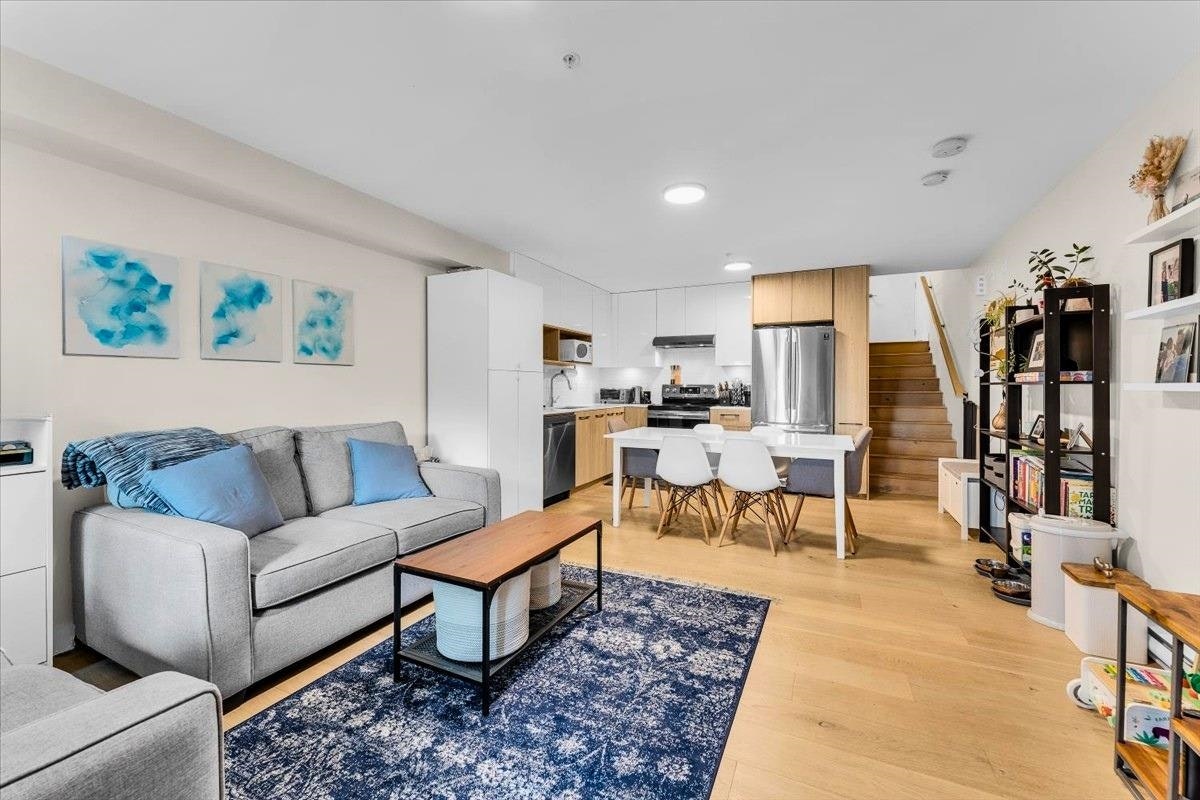 4410 Nanaimo Street, Vancouver, BC, V5N 0H7 - 3