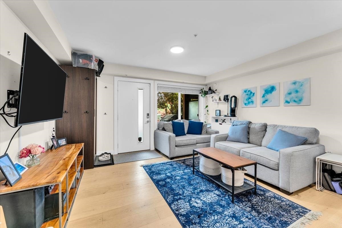 4410 Nanaimo Street, Vancouver, BC, V5N 0H7 - 5