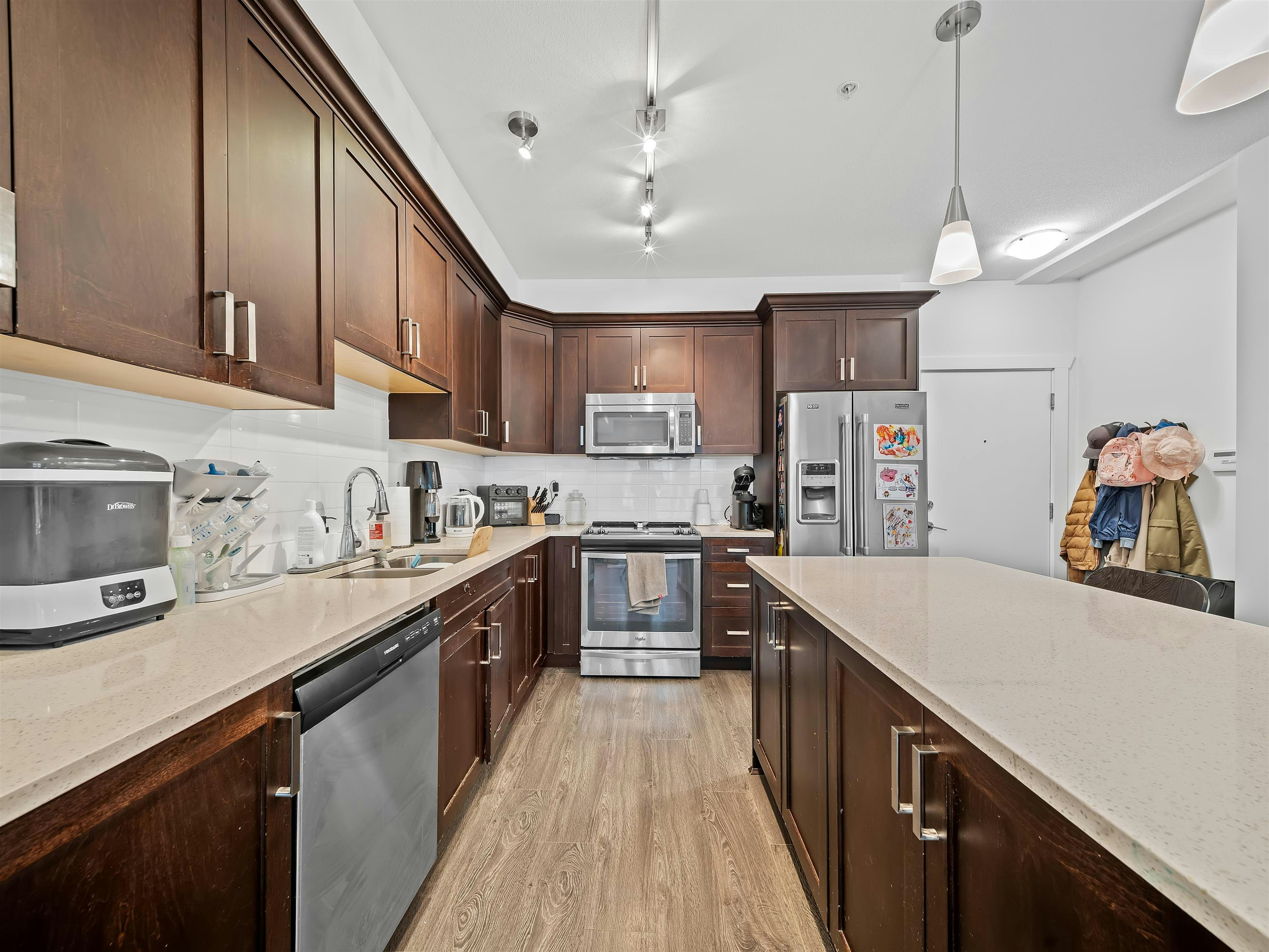 105-2288 Welcher Avenue - 4