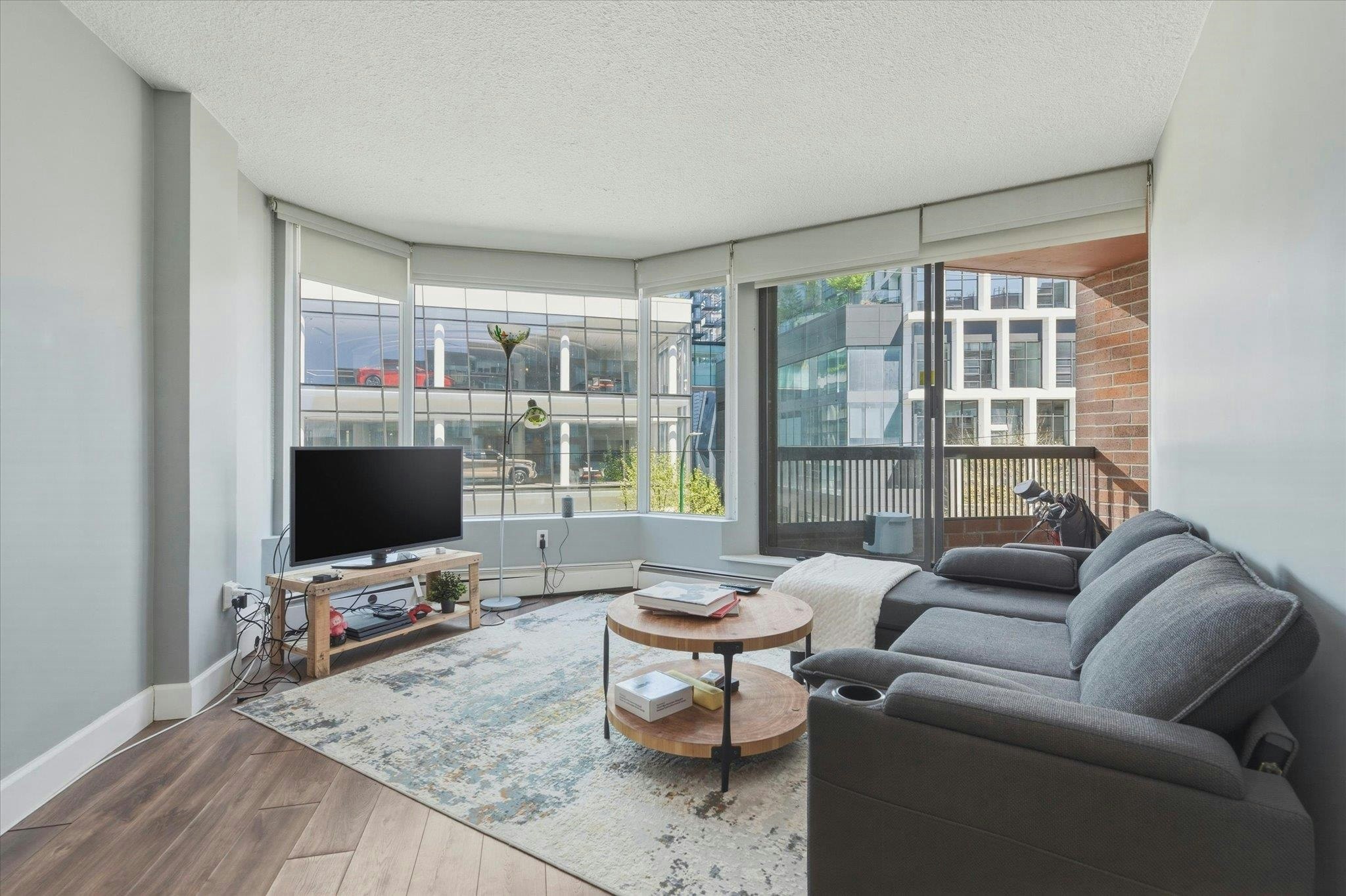407-950 Drake Street, Vancouver, BC, V6Z 2B9