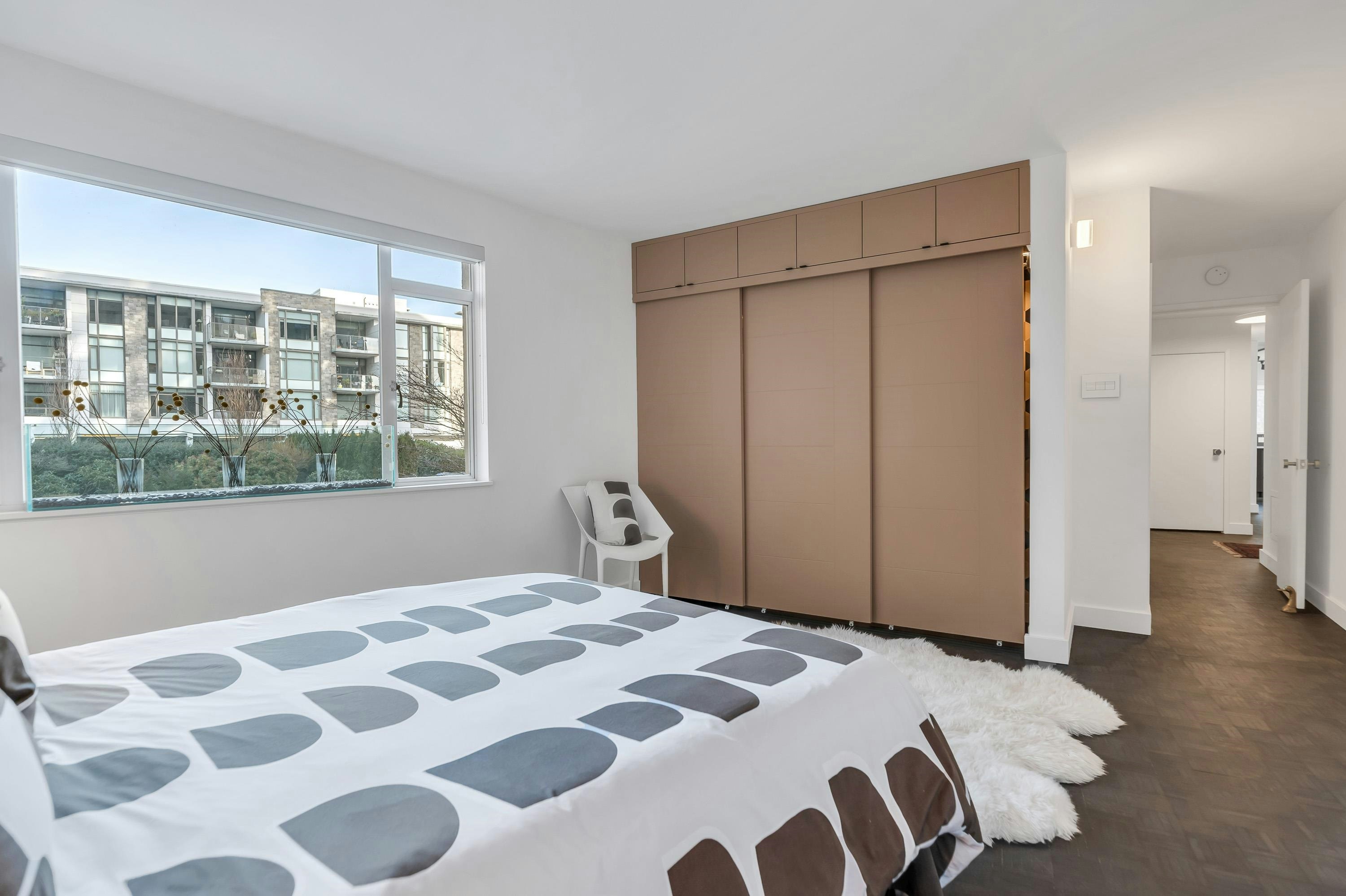 101-2135 Argyle Avenue, West Vancouver, BC, V7V 1A5 - 26