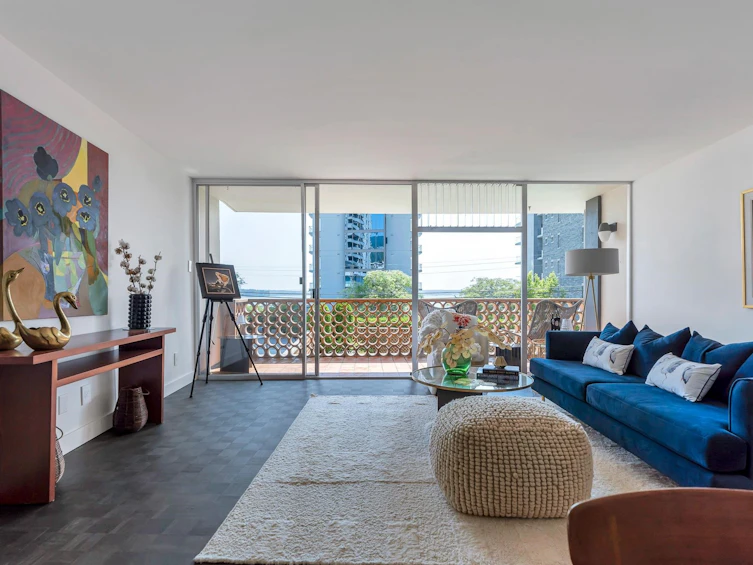 101-2135 Argyle Avenue, West Vancouver, BC, V7V 1A5 - 10
