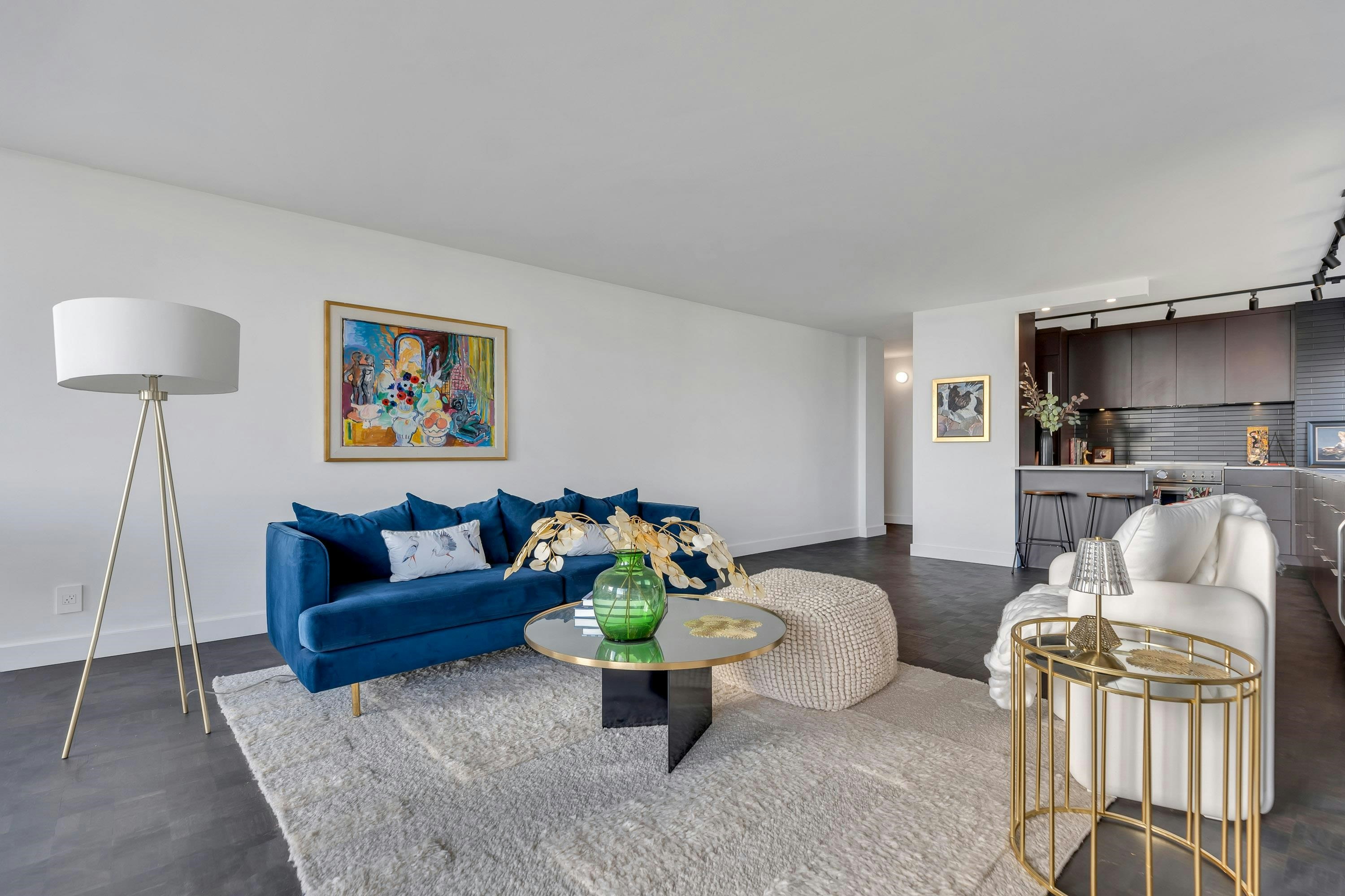 101-2135 Argyle Avenue, West Vancouver, BC, V7V 1A5 - 14
