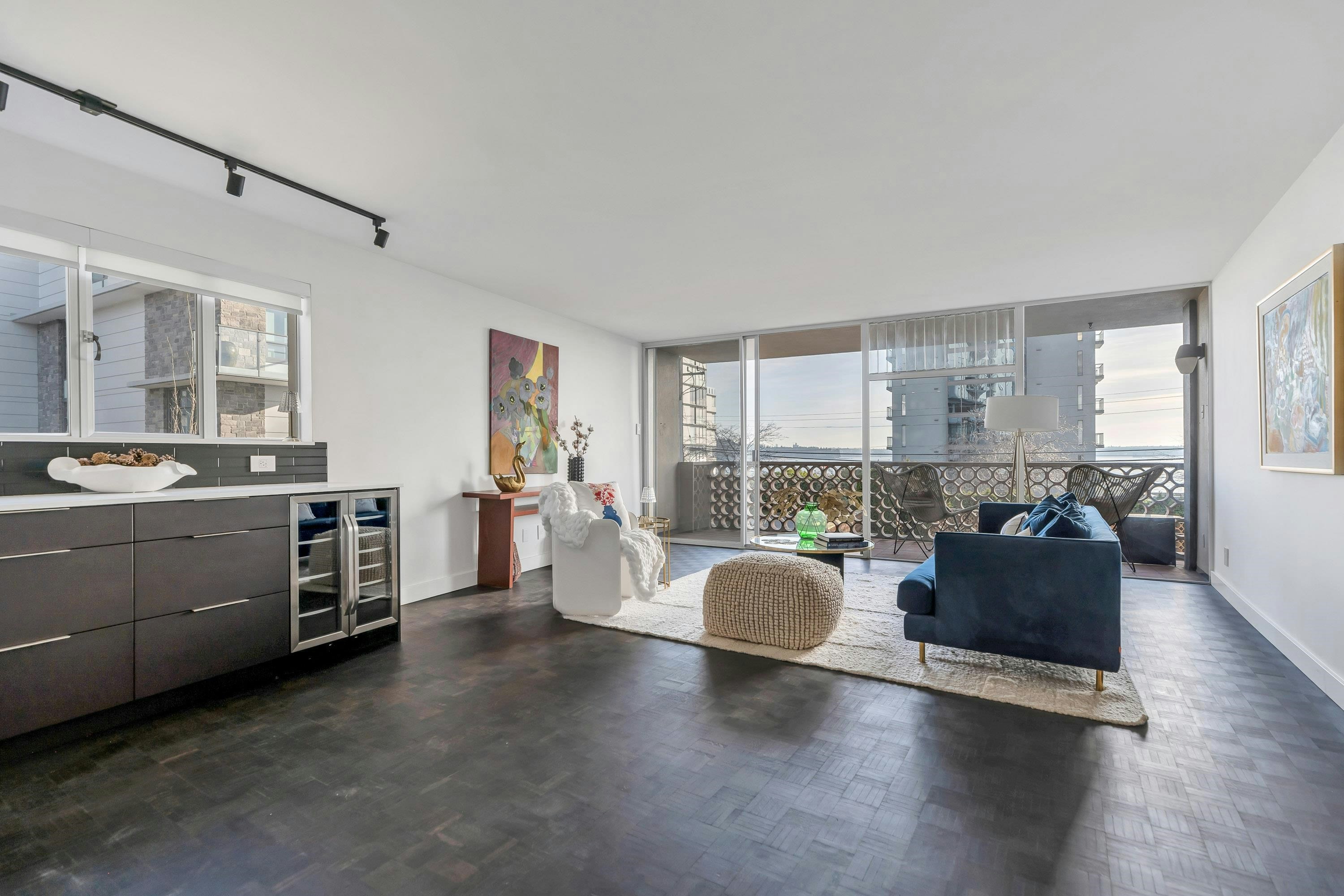 101-2135 Argyle Avenue, West Vancouver, BC, V7V 1A5 - 9