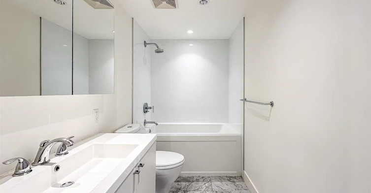 200-4355 W 10 Avenue, Vancouver, BC, V6R 2H6 - 7