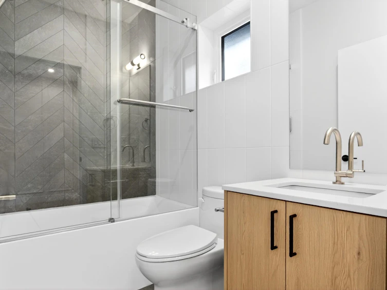 2-2741 E 7th Avenue, Vancouver, BC, V5M 1T8 - 14