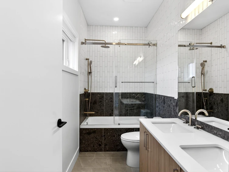 2-2741 E 7th Avenue, Vancouver, BC, V5M 1T8 - 18