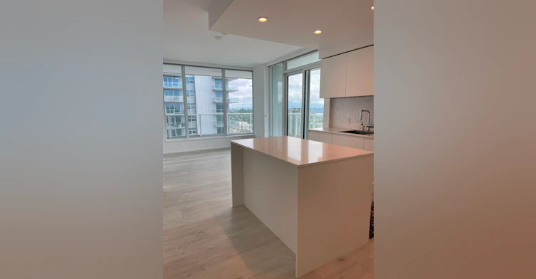 2005-3833 Evergreen Place, Burnaby, BC, V3J 0M2 - 2