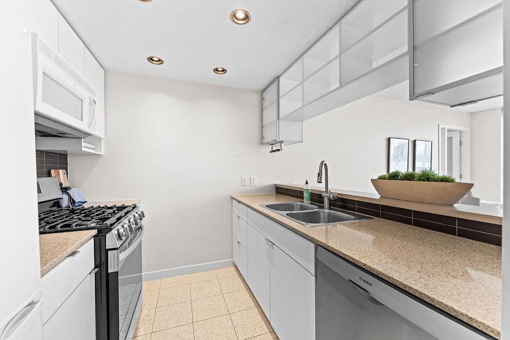 2607-928 Beatty Street, Vancouver, BC, V6Z 3G6 - 15