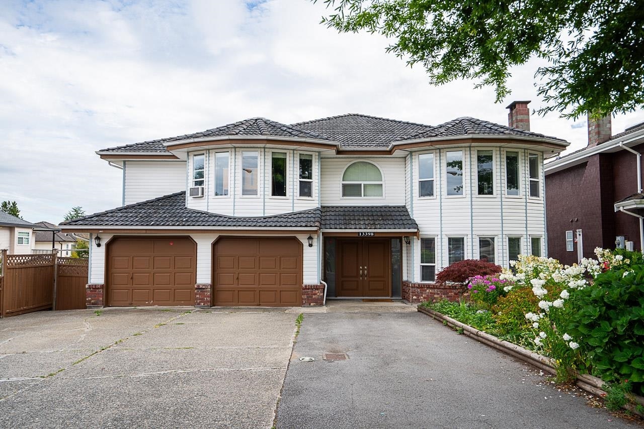 13398 89 Avenue, Surrey, BC, V3V 7W1