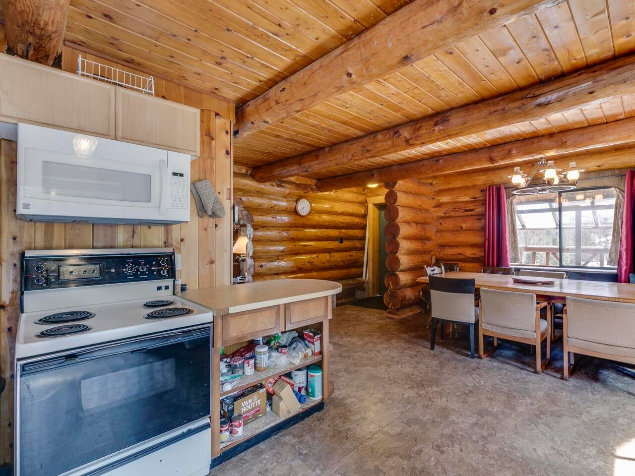 20807 Sakwi Creek Road, Mission, BC, V0M 1A1 - 15