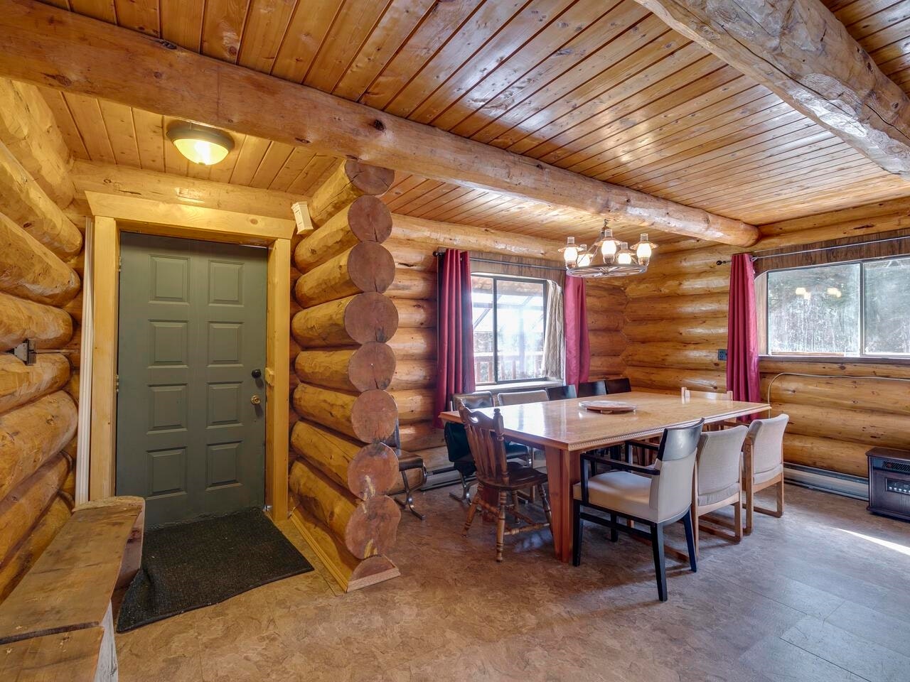 20807 Sakwi Creek Road, Mission, BC, V0M 1A1 - 10