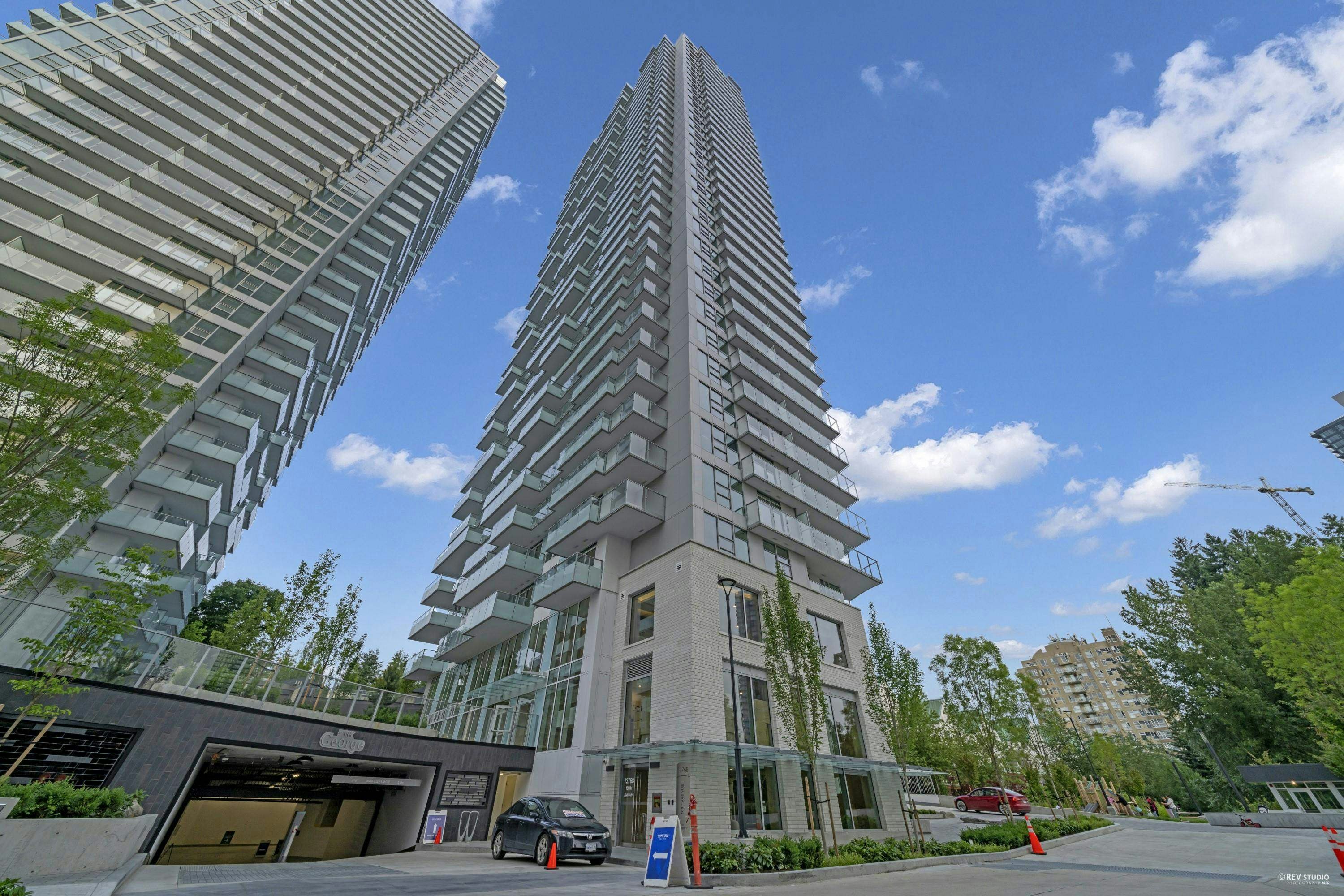 1307-13768 100 Avenue, Surrey, BC, V3T 0V2 - 13