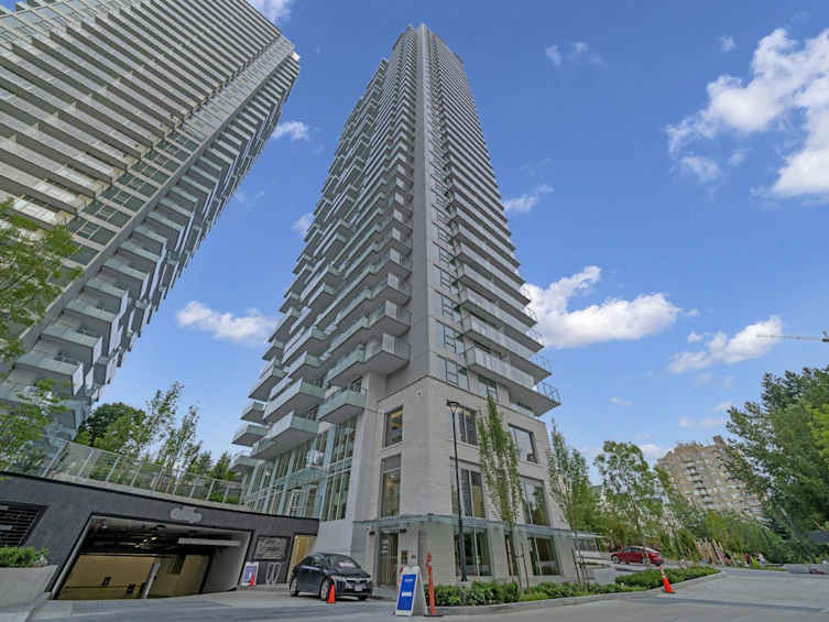 1307-13768 100 Avenue, Surrey, BC, V3T 0V2 - 13