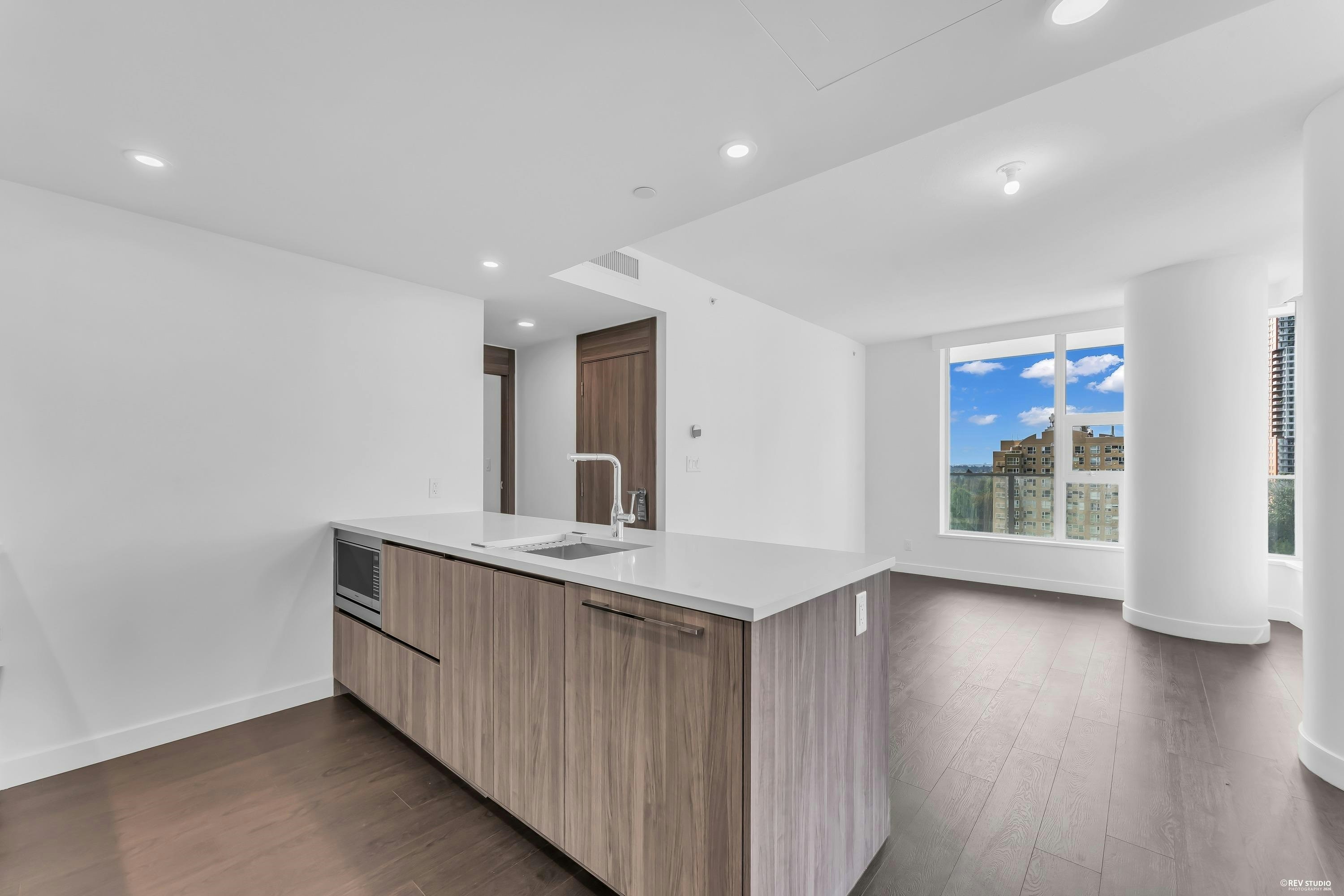 1307-13768 100 Avenue, Surrey, BC, V3T 0V2 - 28