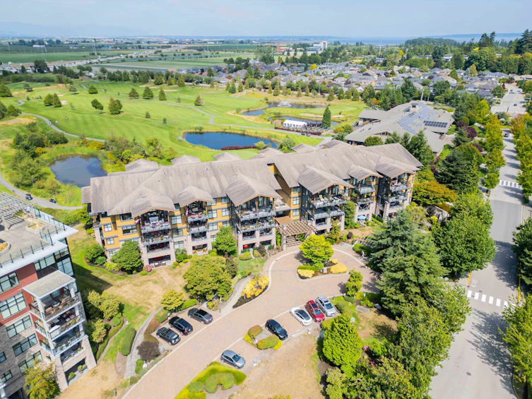 301-5099 Springs Boulevard, Delta, BC, V4M 0A2