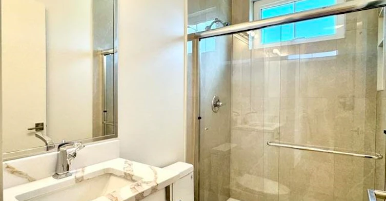 X-4911 No. 5 Road, Richmond, BC, V6X 2Y7 - 11