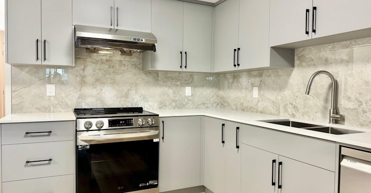 X-1XX6 Nassau Drive, Vancouver, BC, V5P 2B5 - 4