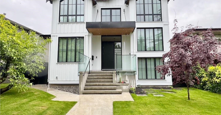X-1XX6 Nassau Drive, Vancouver, BC, V5P 2B5