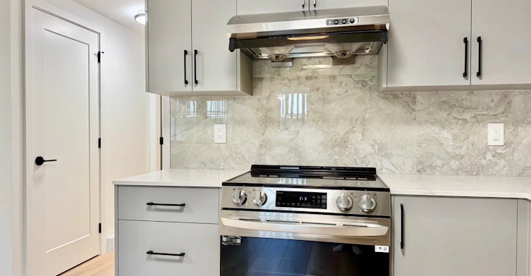 X-1XX6 Nassau Drive, Vancouver, BC, V5P 2B5 - 6