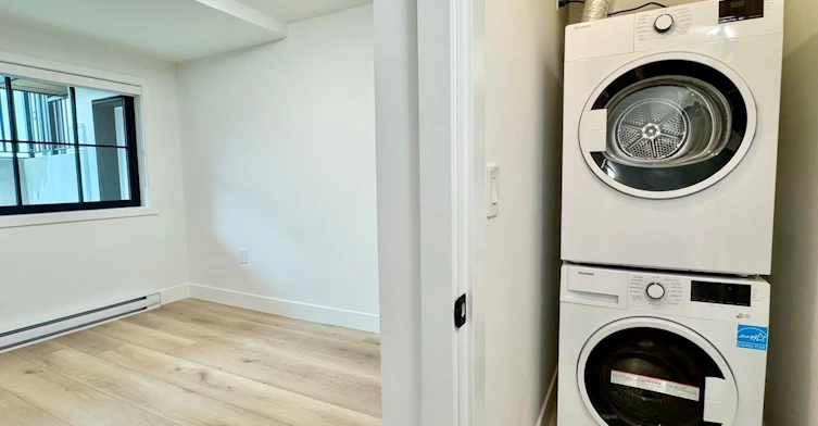 X-1XX6 Nassau Drive, Vancouver, BC, V5P 2B5 - 13