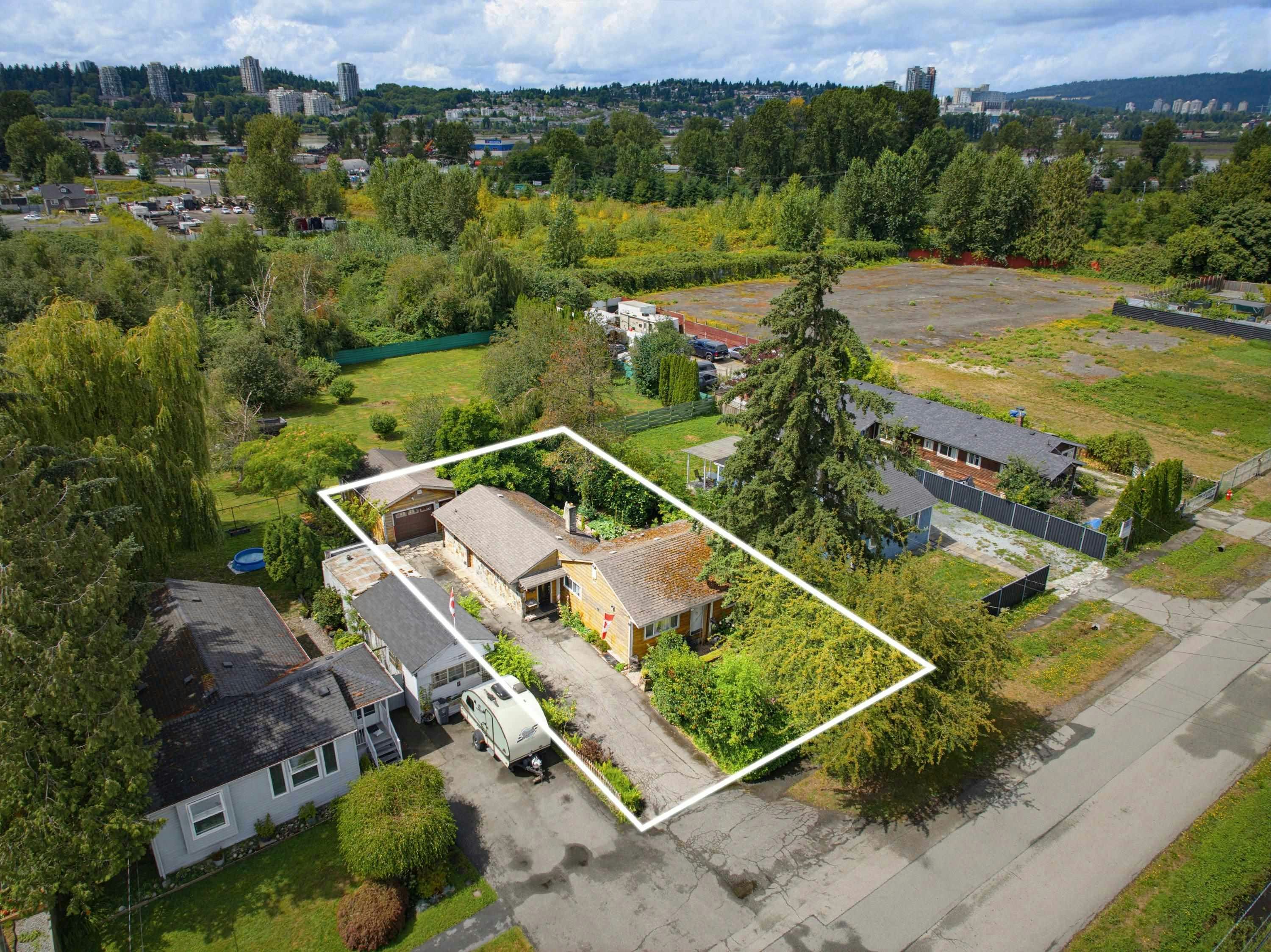 11447 125a Street, Surrey, BC, V3V 5A6