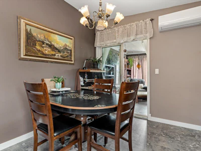 64-9055 Ashwell Road - 5