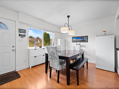 107-9700 Glenacres Drive - 4