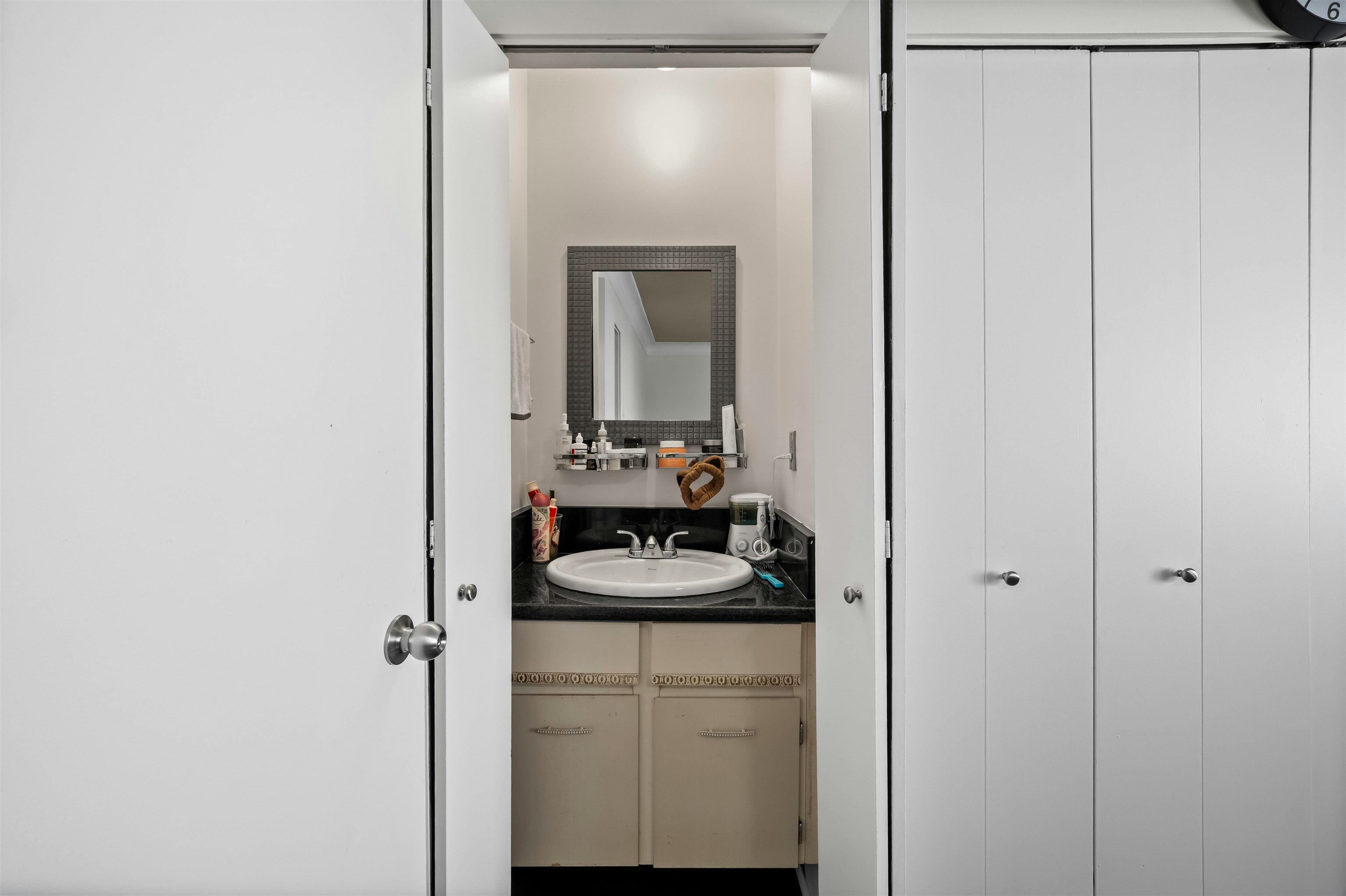 107-9700 Glenacres Drive, Richmond, BC, V7A 1Y7 - 18