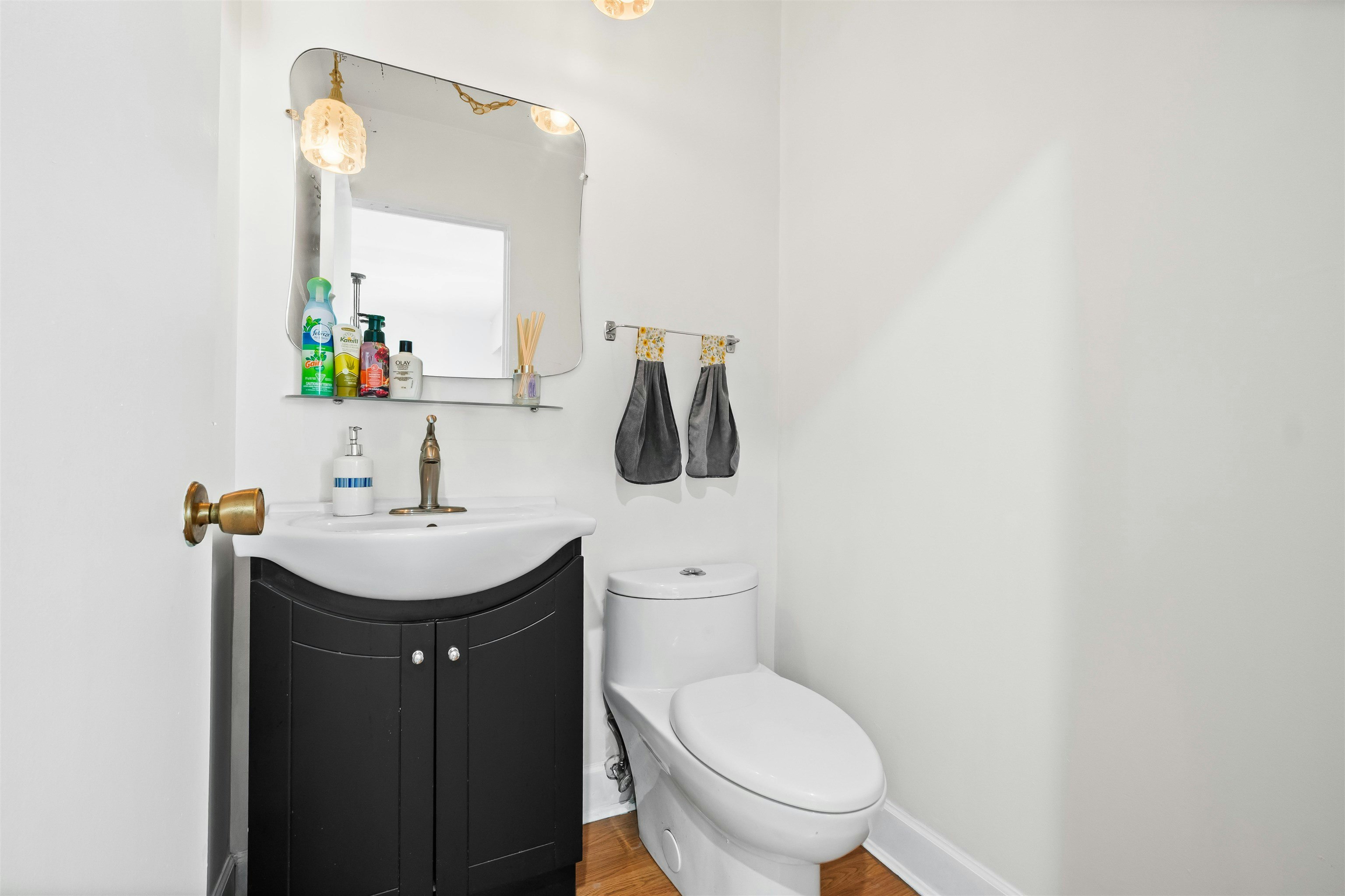 107-9700 Glenacres Drive, Richmond, BC, V7A 1Y7 - 8