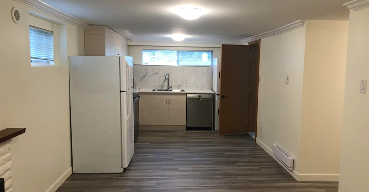 2-4136 Gilpin Crescent, Burnaby, BC, V5G 2K2