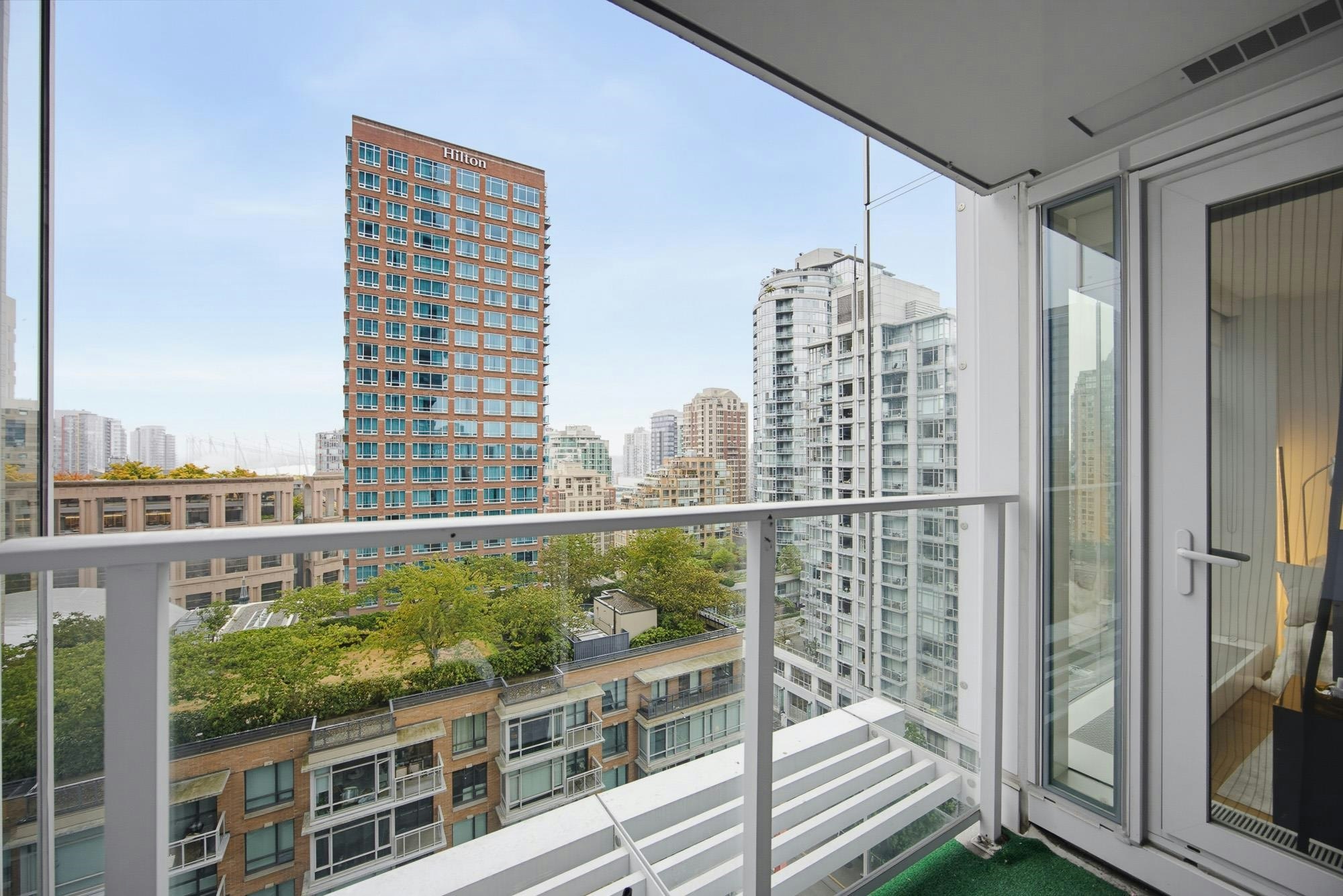 1711-777 Richards Street, Vancouver, BC, V6B 0M6 - 16