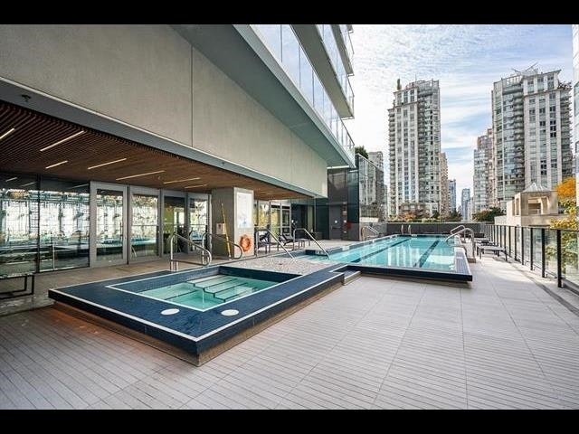 1711-777 Richards Street, Vancouver, BC, V6B 0M6 - 30