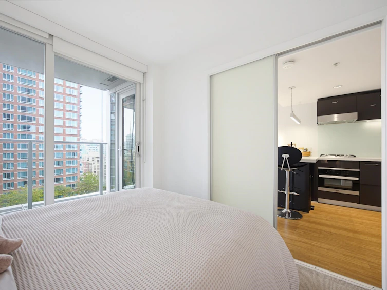 1711-777 Richards Street, Vancouver, BC, V6B 0M6 - 12
