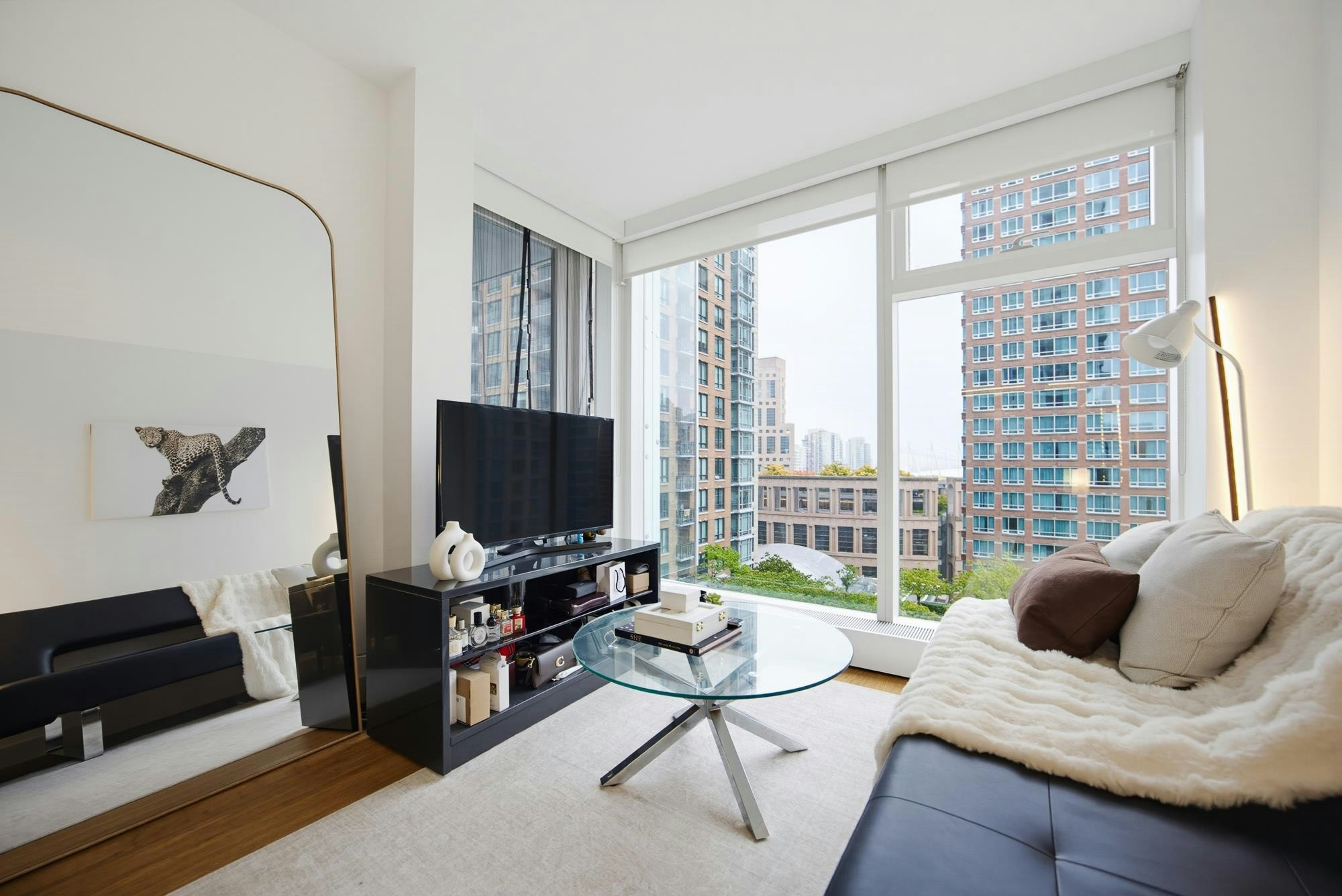 1711-777 Richards Street, Vancouver, BC, V6B 0M6 - 9