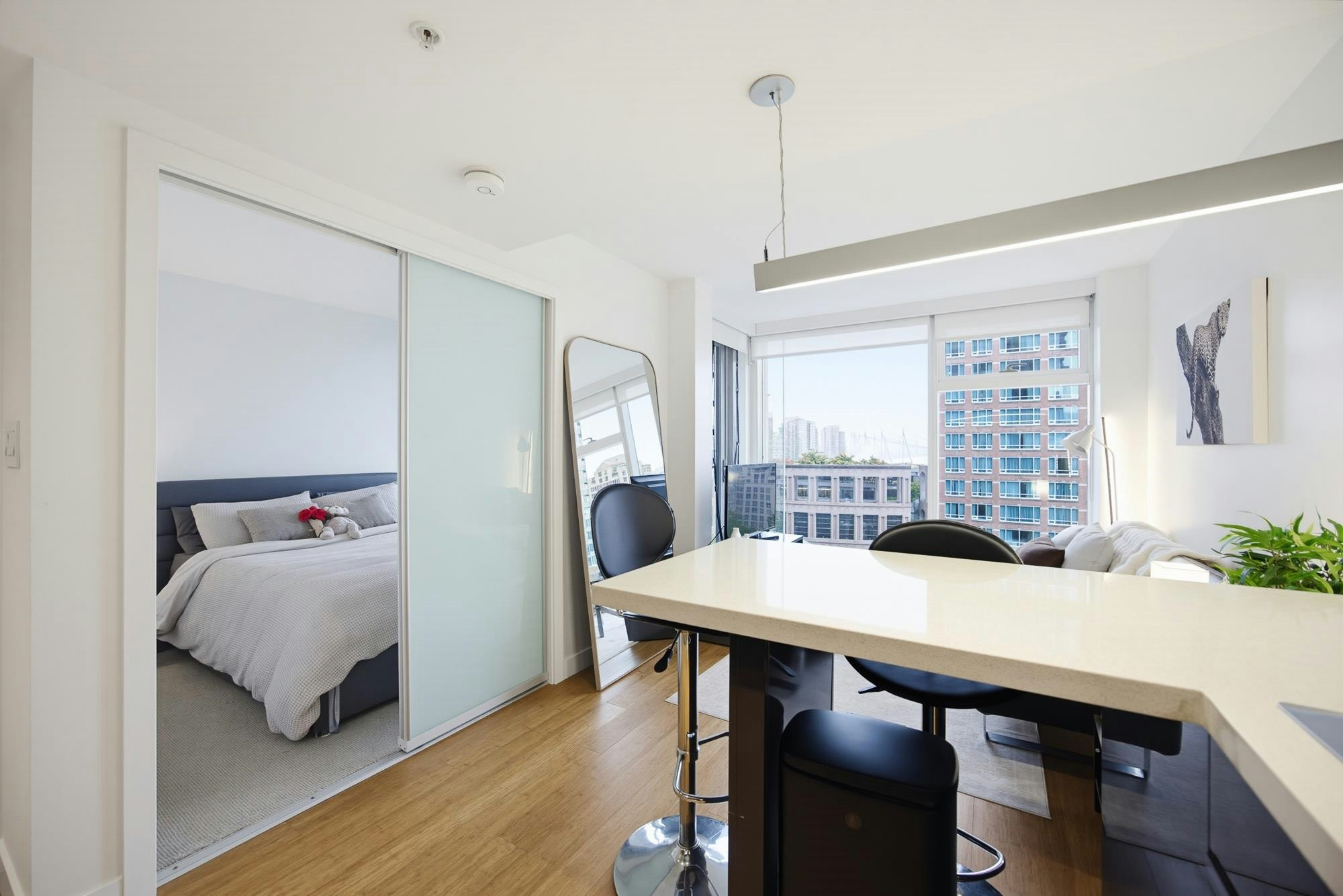 1711-777 Richards Street, Vancouver, BC, V6B 0M6 - 6