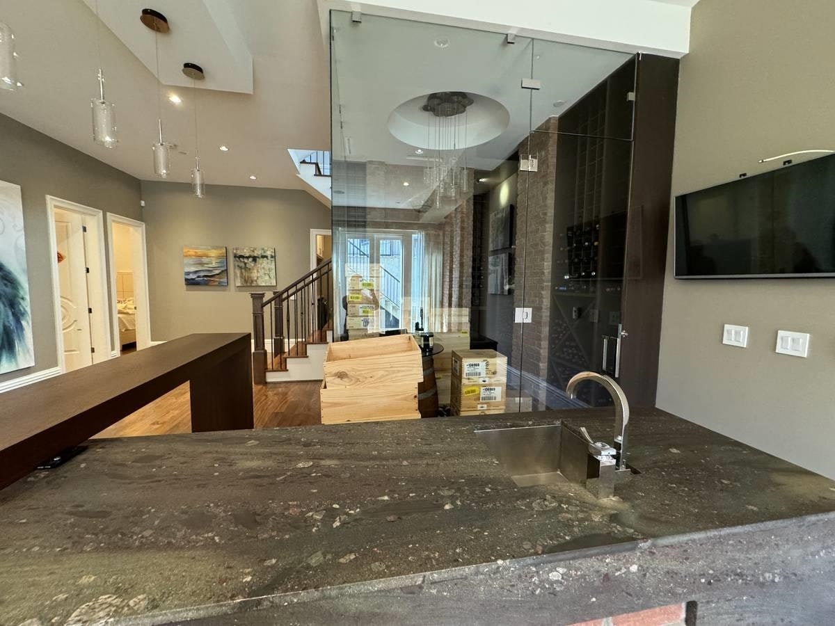 4000 W 29th Avenue, Vancouver, BC, V6S 1V5 - 3